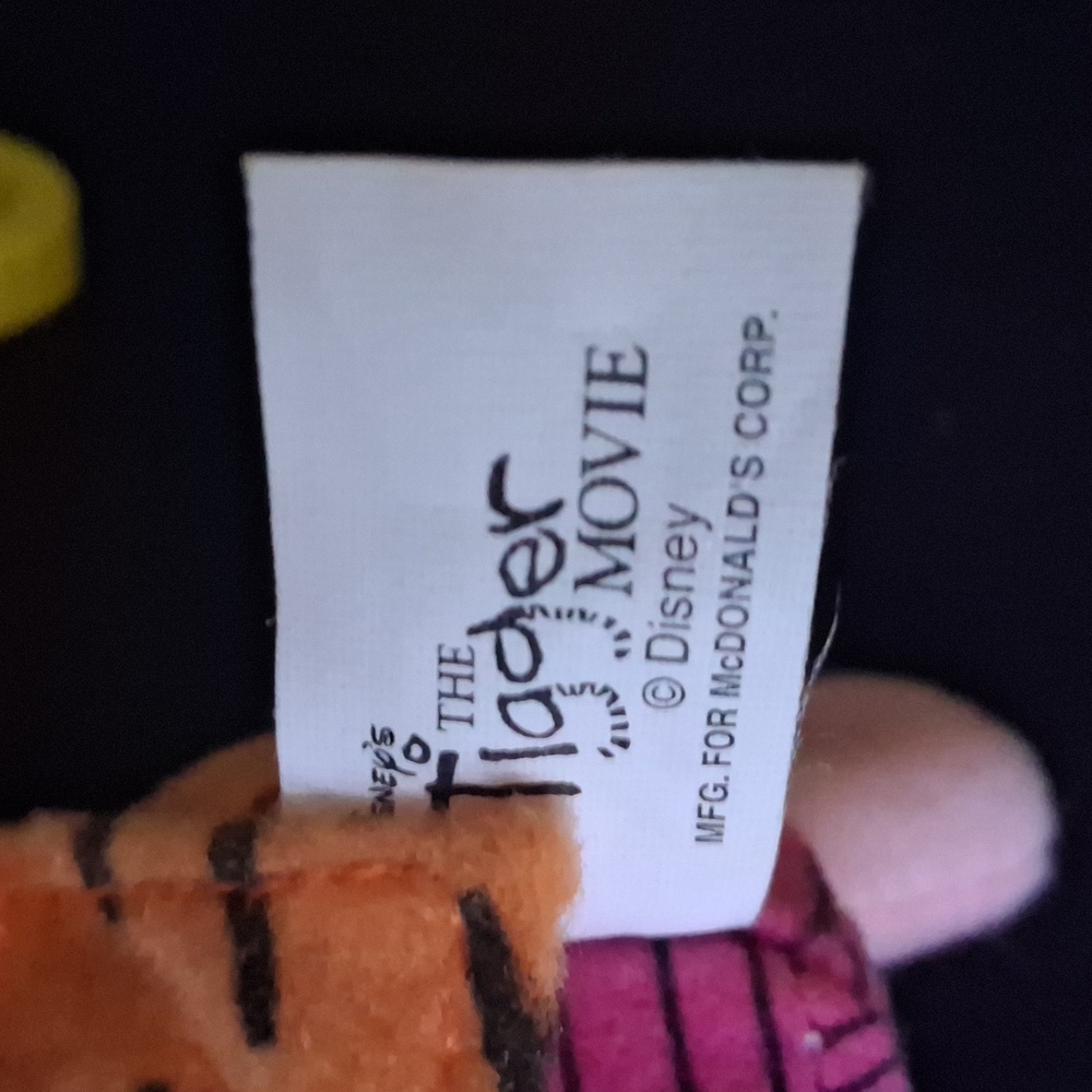 Piglet Keychain - Picture 3 of 4